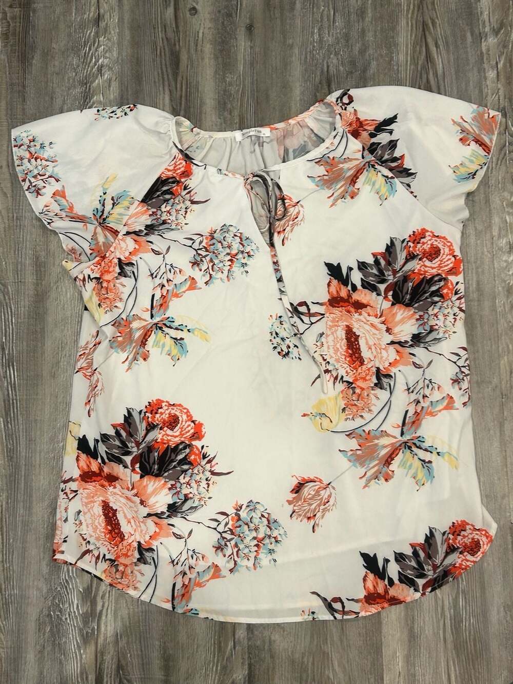 SimpleFun Women's XL Floral Boho Blouse Short Flutter Sleeve Keyhole Tie Top
